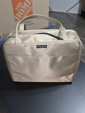 Perfect Condtion kate spade Large Beige Nylon Tote